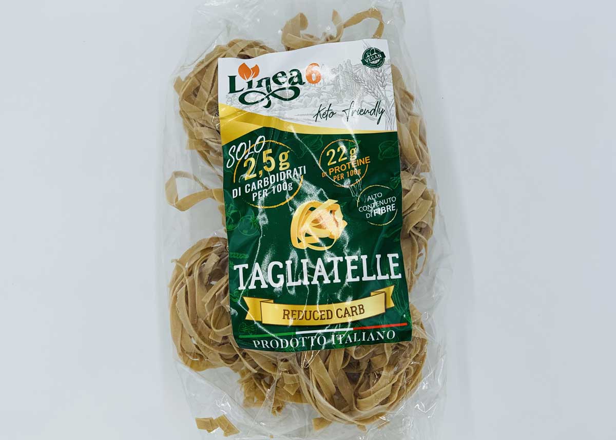 Ketogene Tagliatelle mit nur 2,5 g Kohlenhydraten und perfekt für deine zuckerfreie Ernährung